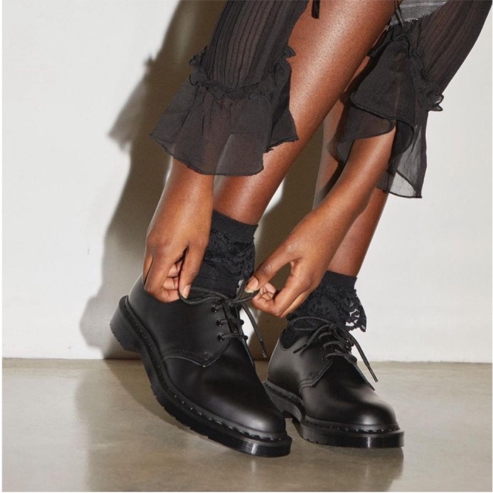 Dr Martens Mono Leather Lace Up Derby Shoes